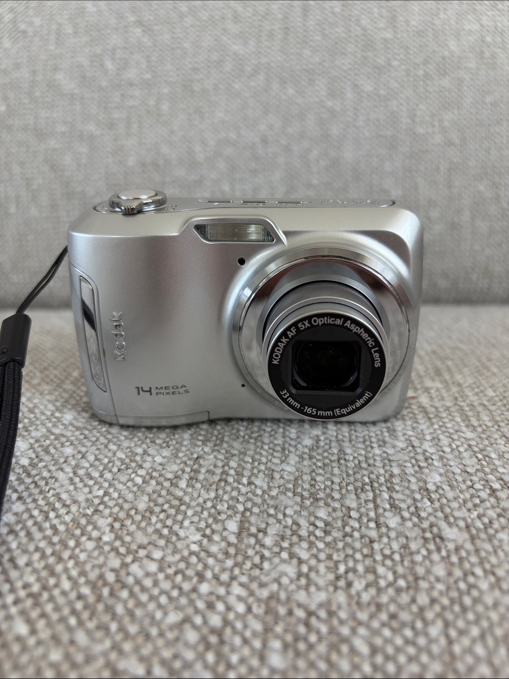 Kodak silver 14MP Point-and-Shoot Digital Camera with 5x Optical Zoom